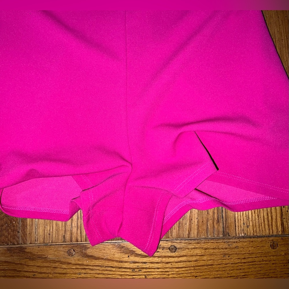 Crystal Sky Women’s Hot Pink Romper! Size Medium. - Picture 6 of 12